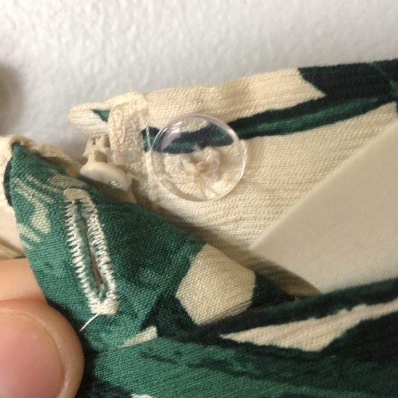 Nwt H&M mini wrap skirt palm leaf pattern - Picture 7 of 10